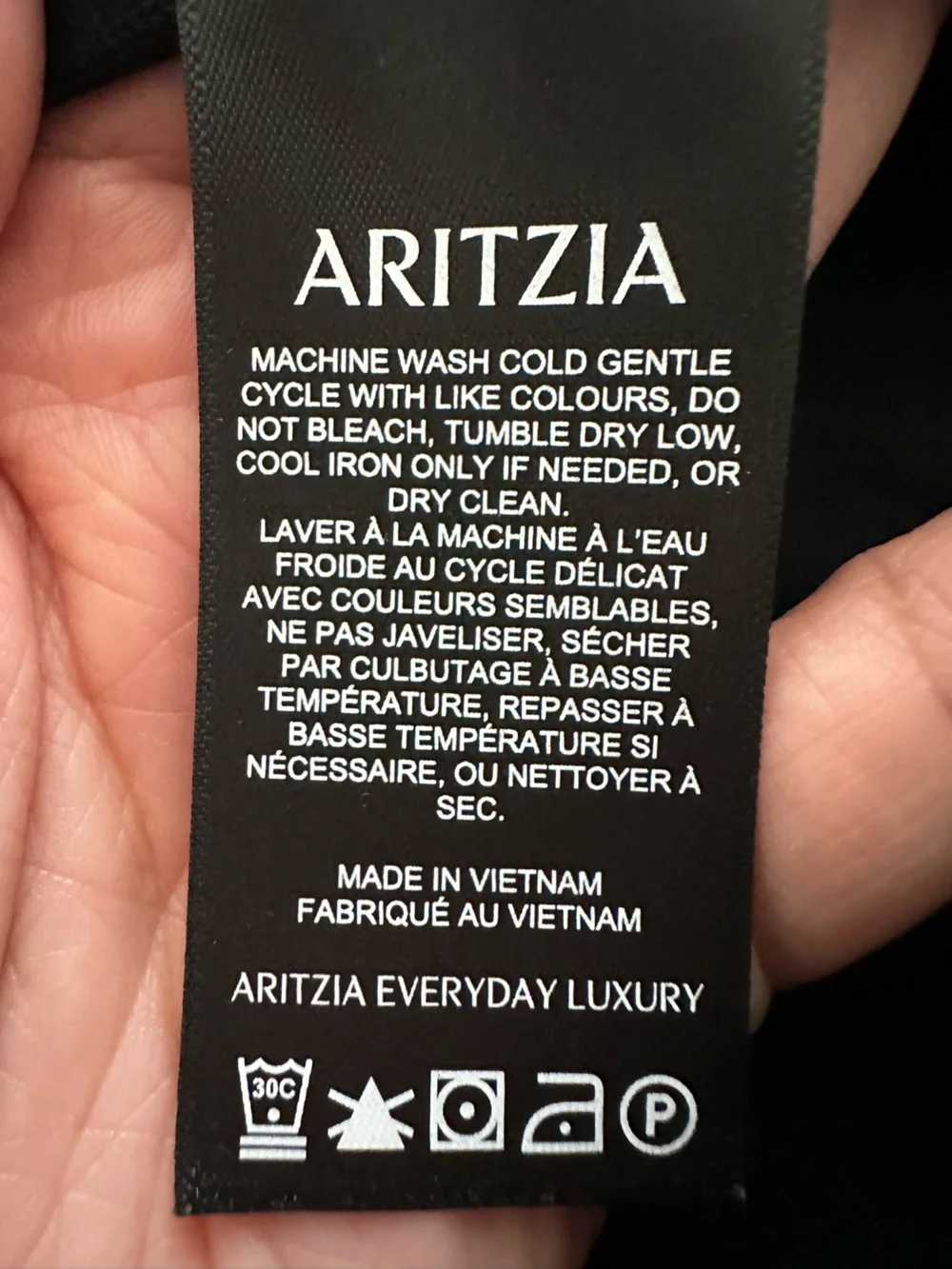 Aritzia Wilfred  the lodge pant cruiselinen linen blend pants black size small